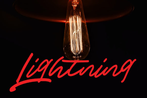 Lightning Font: A Handwritten Typeface for Editorial Design